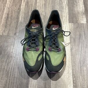 Nike Vapor street  peg SpCargo Khaki Olive and Black Running Shoes
